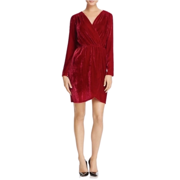 BELTAINE Valentina Surplice Red Velvet Faux Wrap Dress Medium - Picture 1 of 7